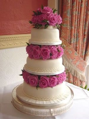 torta de matrimonio con flores