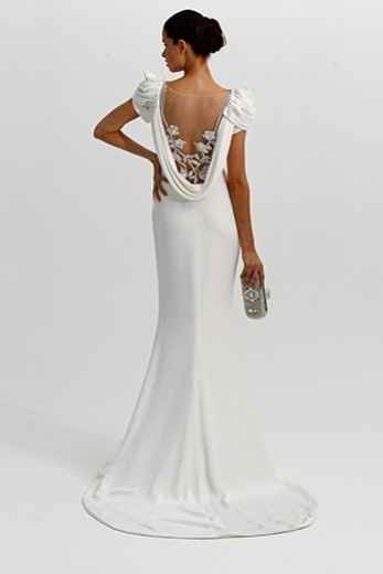 vestido de novia escote espalda