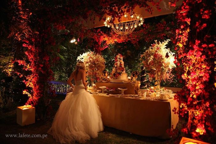 mesa de dulces y la novia