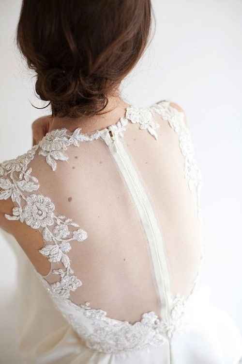 Espalda de vestido novia