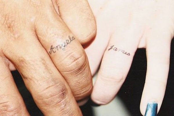 ¿Un tattoo como anillo de compromiso? 2