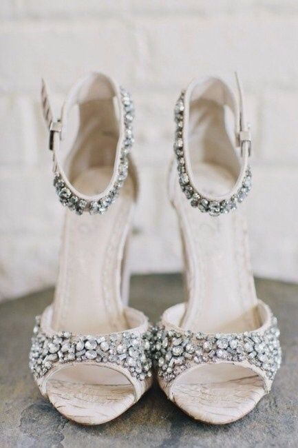 Elige tu look de novia para el civil - Los zapatos - 1