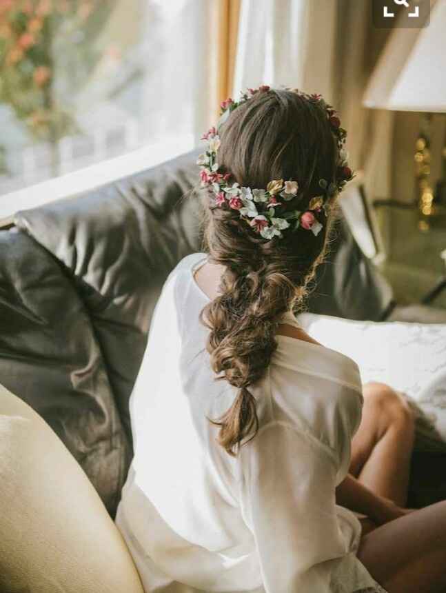 Ideas de peinados y complementos para novias sin velo - 4