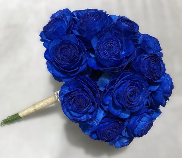¿Bouquets en Total Blue o sólo un toque de azul? 💐 5