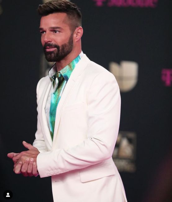 Los 5 lookazos de Ricky Martin que van con un dress code elegante 4