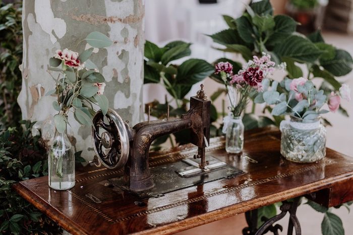 7 Ideas para decorar tu boda Vintage con muebles antiguos 3