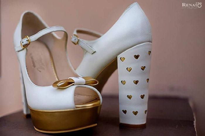 [zapatos]: Modelos de Essencia :) 3