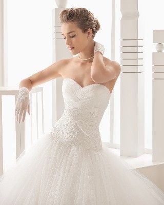 10 pasos para diseñar tu vestido de novia 👰: Escote 5