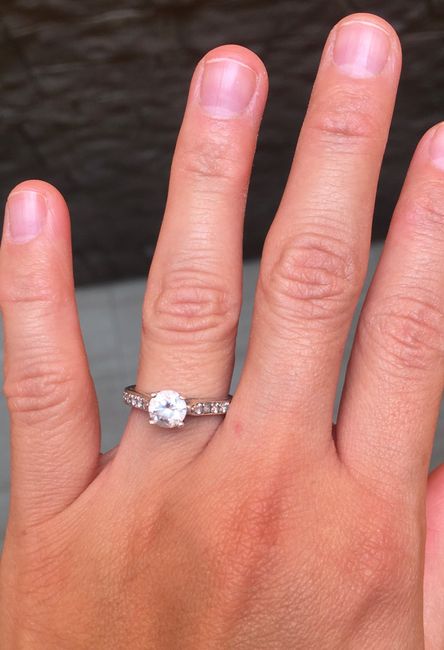 ¿Tienes una foto de tu anillo de compromiso? 9