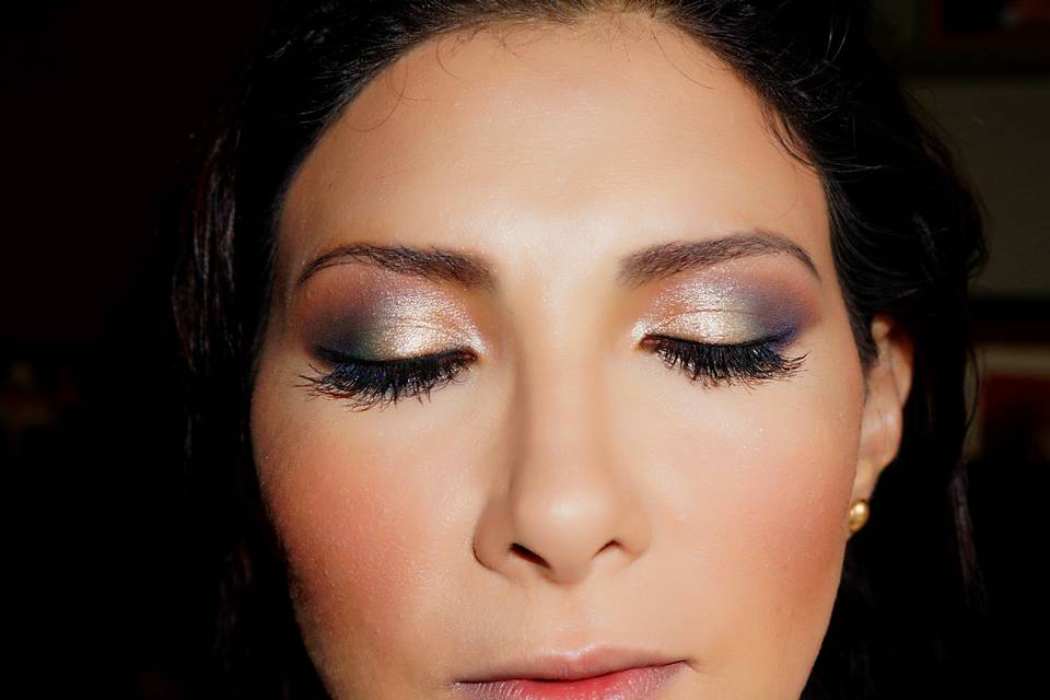 Gloria Ponce Makeup