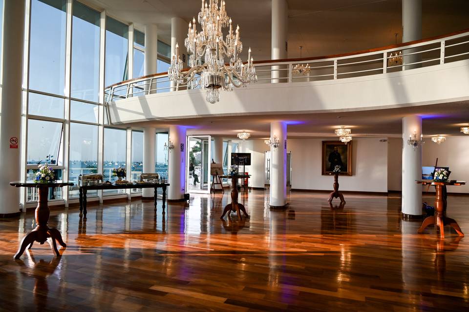 Salon