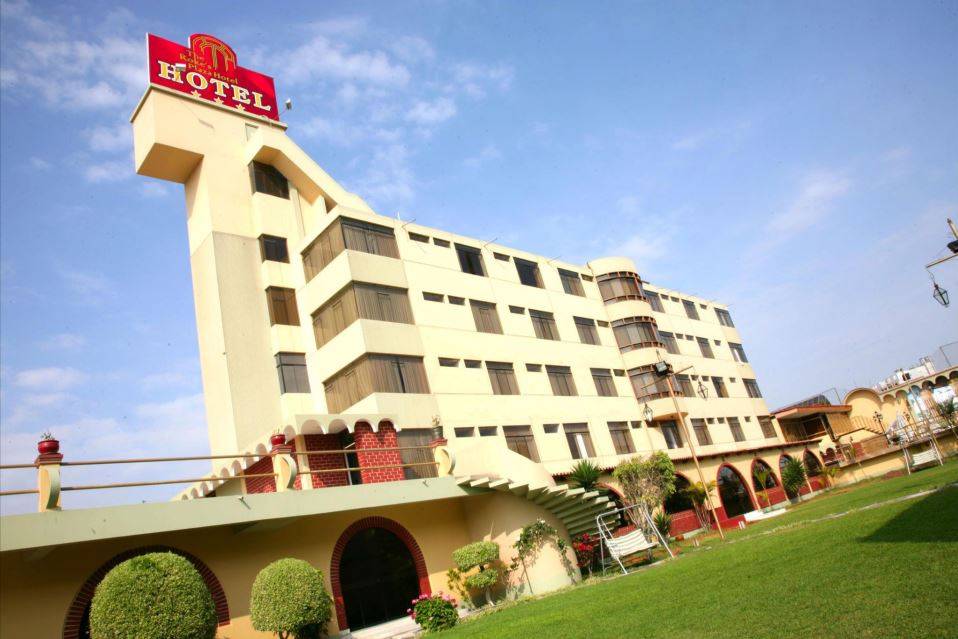 The Roke's Plaza Hotel