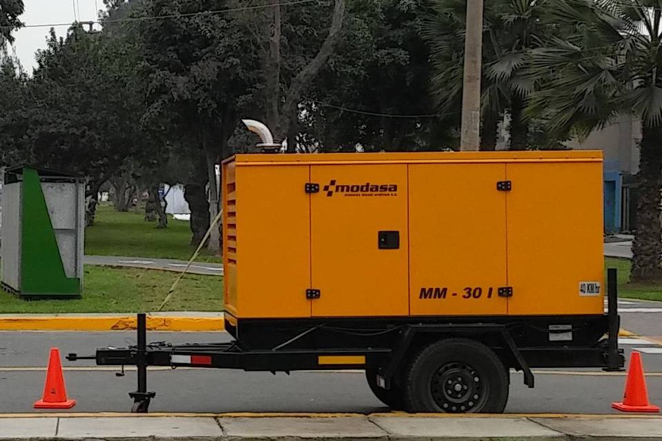 Grupo electrógeno encapsulado