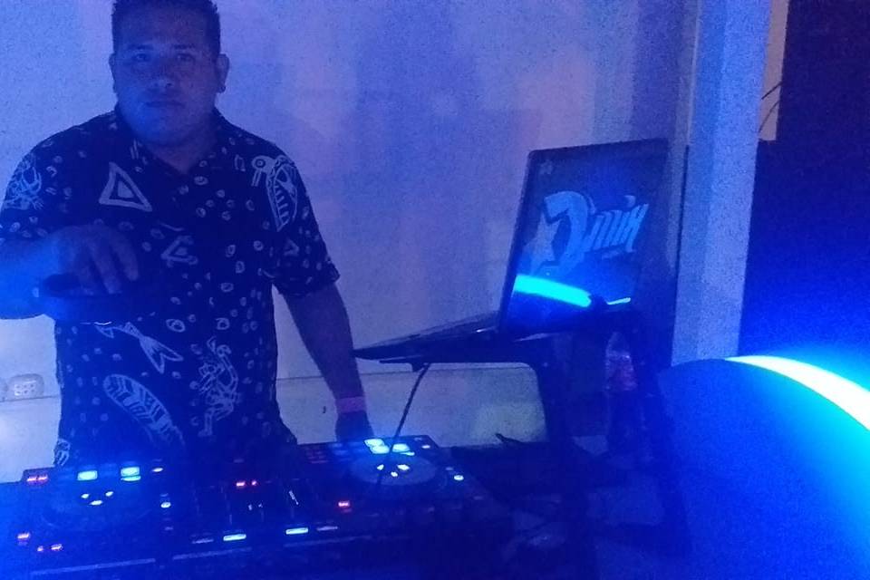DJ Demix