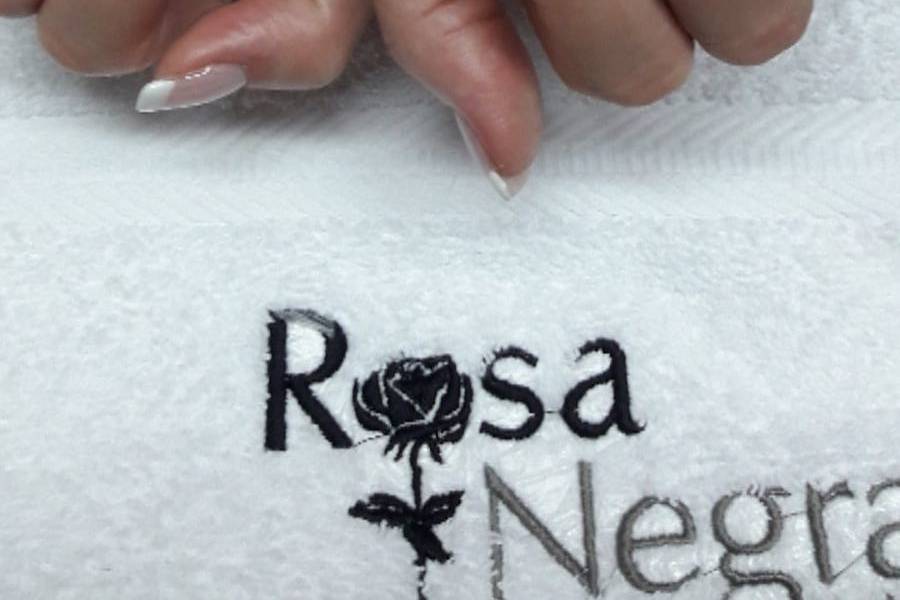 Rosa Negra Peluqueria Salón & Spa