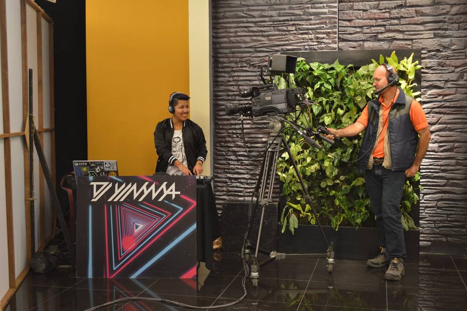 Dj oficial de Panamericana TV