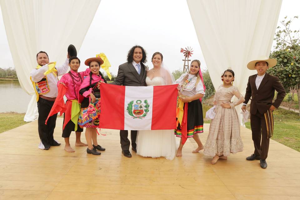 Bailes típicos peruanos