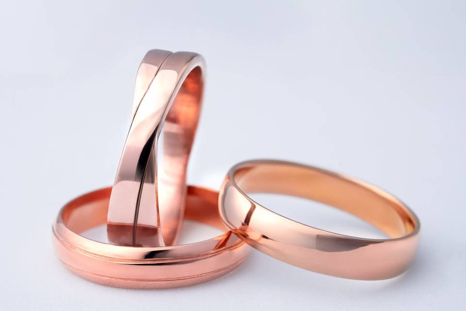 Aros en oro rosa de 18k