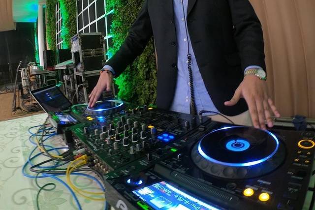 DJ Luis Yam