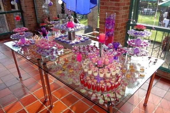 Mesa de dulces para matrimonios
