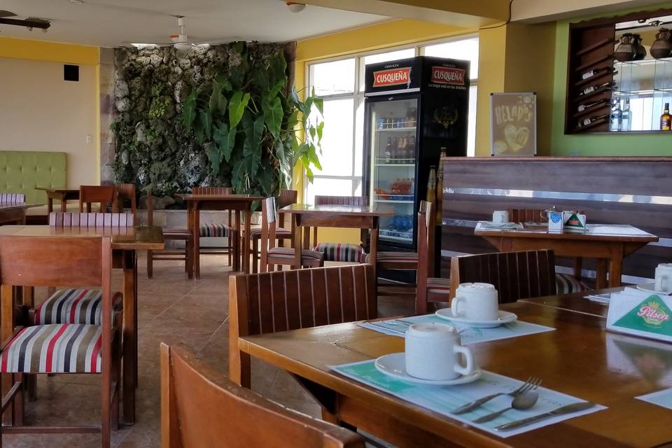 Cafetería / Restaurant