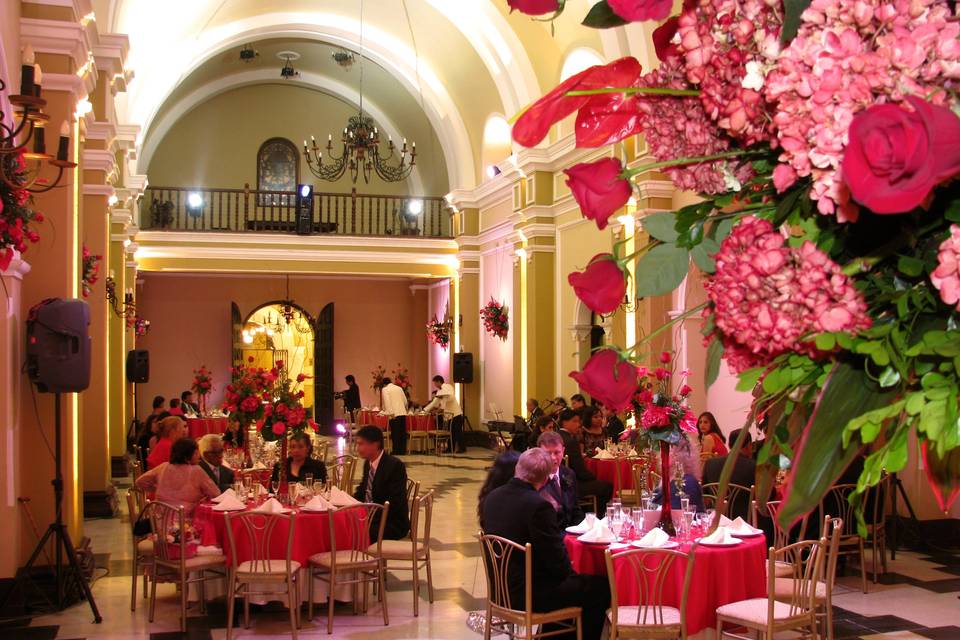 Cena en el salón imperial