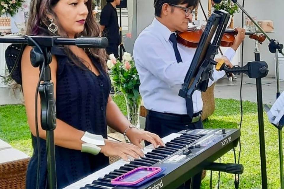 Recepción voz, piano y violín