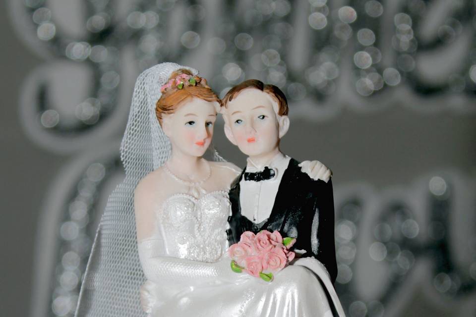 Muñequito matrimonio torta