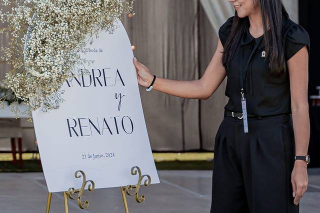 Vanessa Rivera Wedding & Event Planner