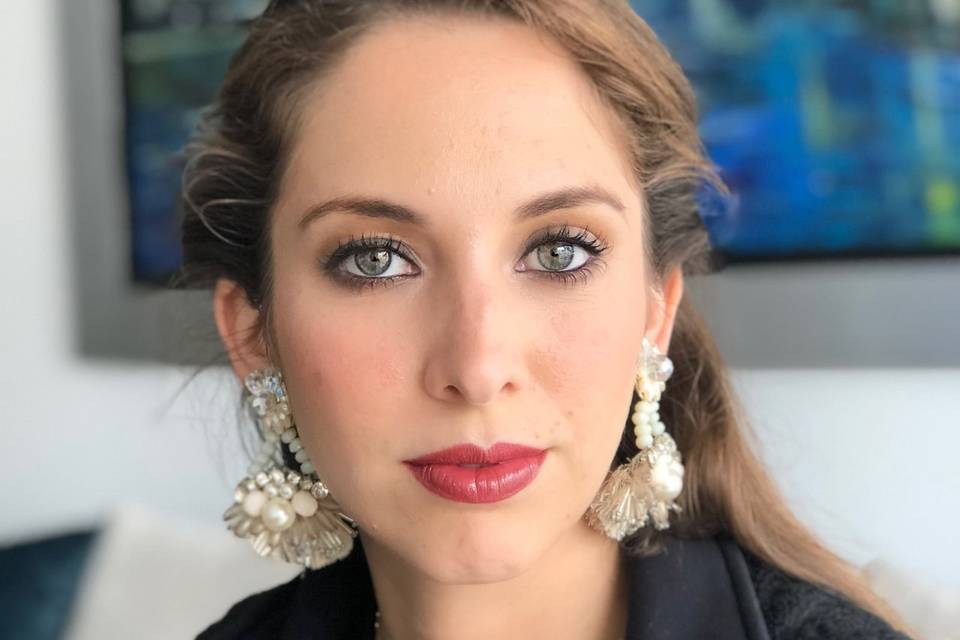 Peinado y maquillaje nupcial