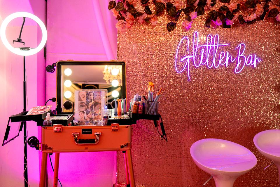 Glitter Bar