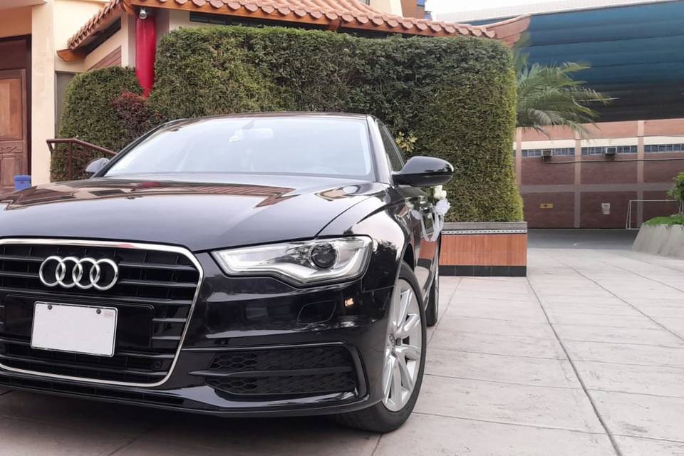 Audi A-6