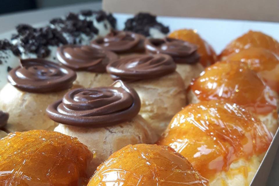 Profiterol caramelo