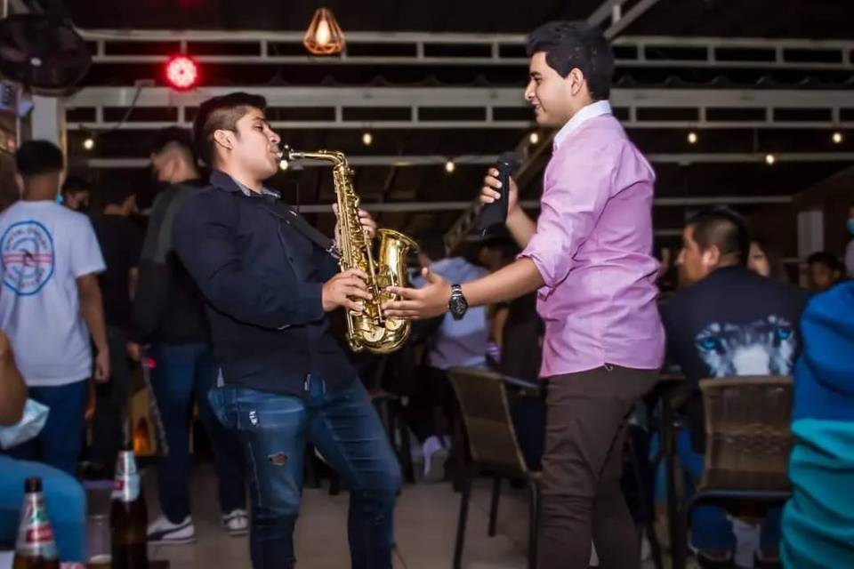 Freddy Herrera - Saxofonista