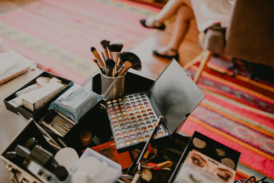 Maquillaje y peinado para novias