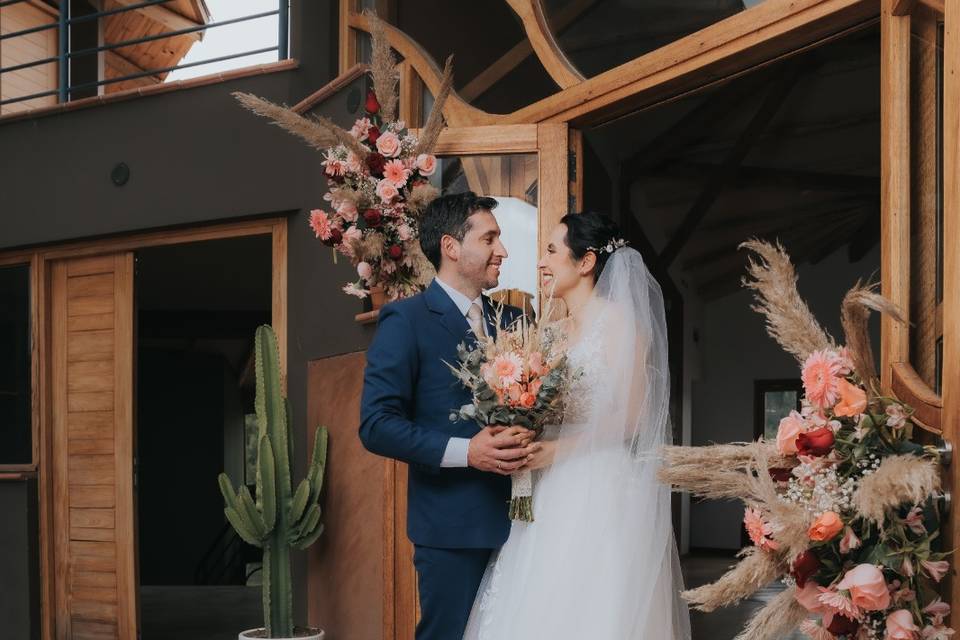 Maquillaje y peinado para novias