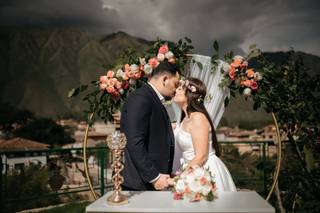 Sacred Mountain Dreams - Event & Wedding Planner