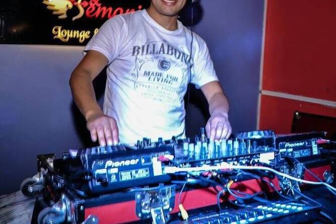 DJ Manuel Ascarza