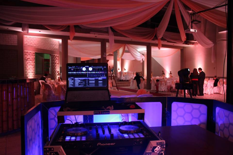 DJ Maxo Events