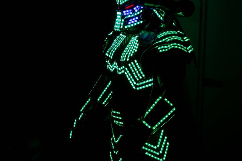 Personaje led