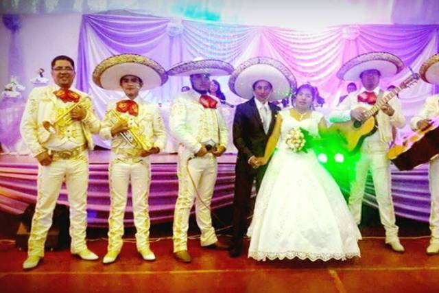 Vestidos de outlet novia mariachi