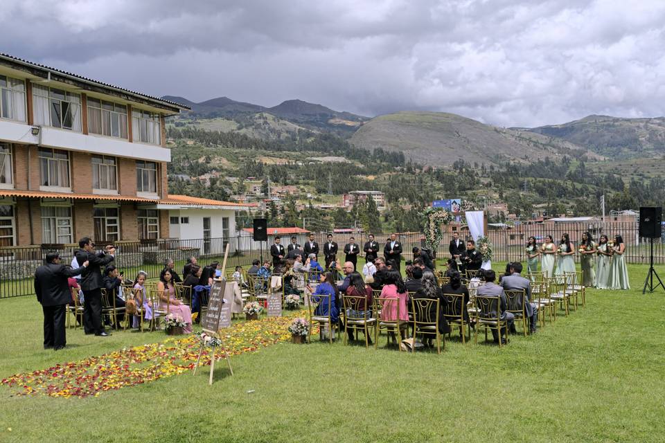 Central garden del real hotel