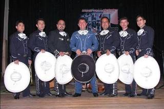 Mariachi Serenata Mexicana