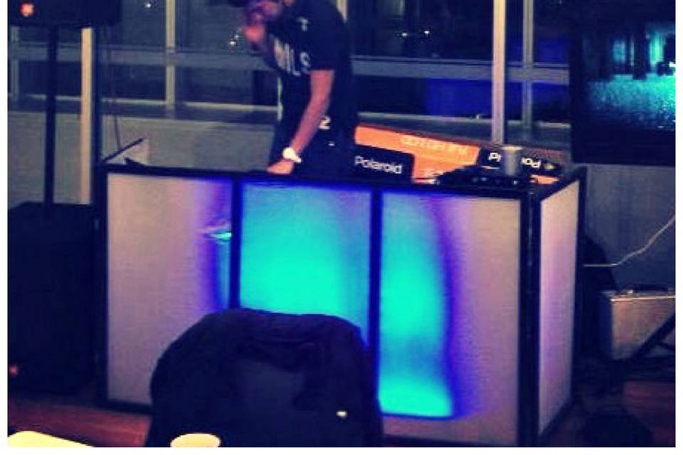 Servicios de DJ