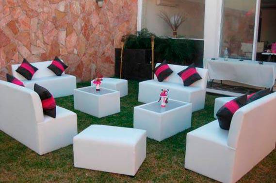 Salas lounge al aire libre