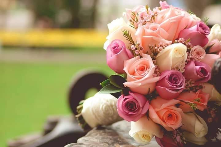 Bouquet en rosado y blanco