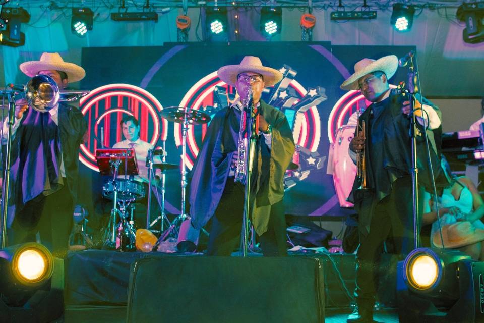 Show de banda peruana