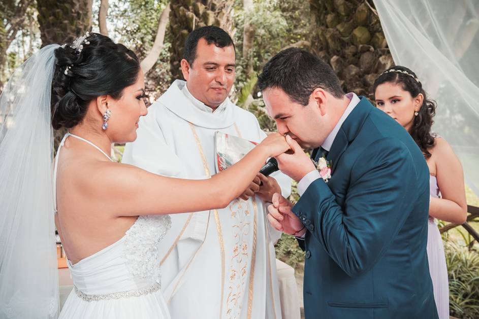 Boda religiosa en local