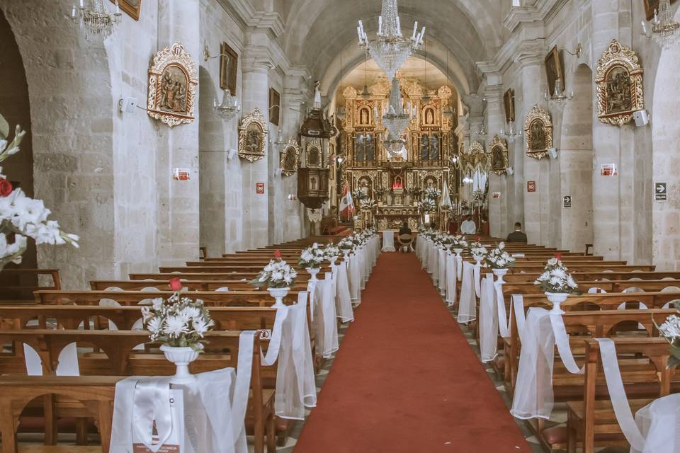 Detalles en la iglesia