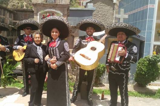 Mariachi Real Tequila